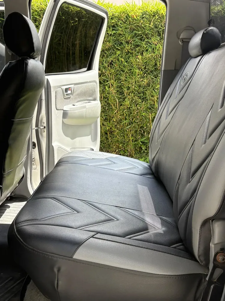 Vista 14 del vehículo: Toyota Hilux