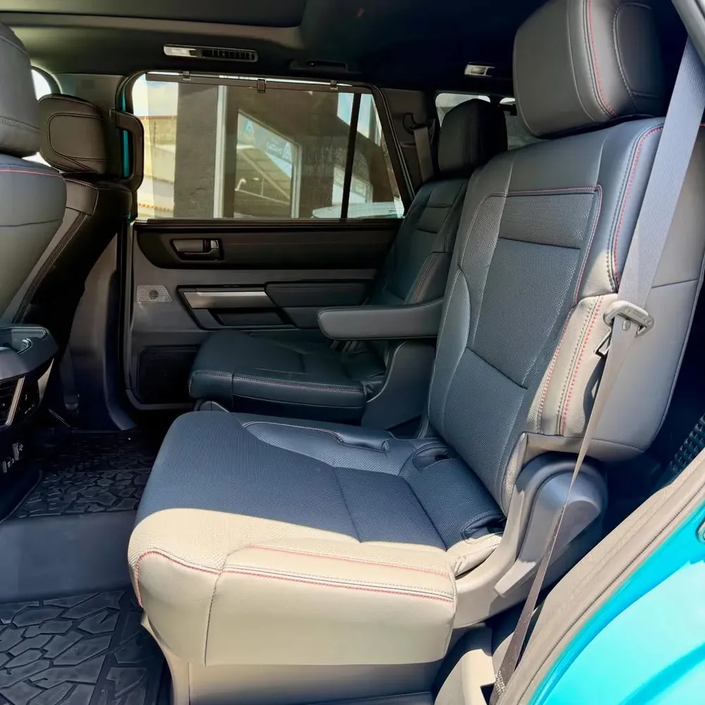 Vista 5 del vehículo: Toyota Sequoia