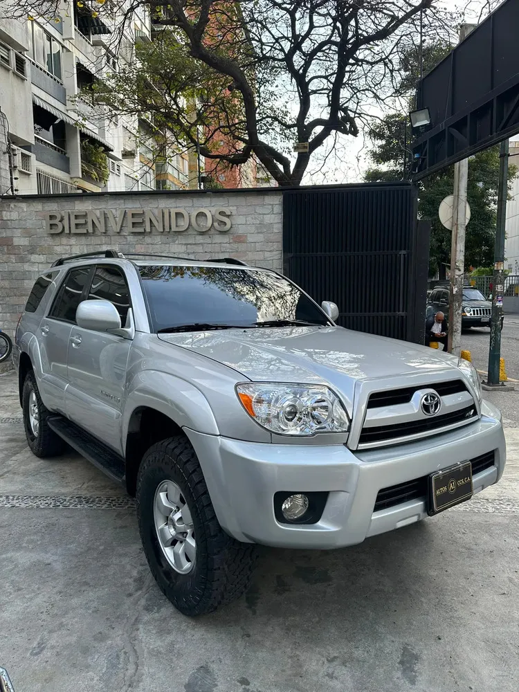 Vista 5 del vehículo: Toyota 4Runner