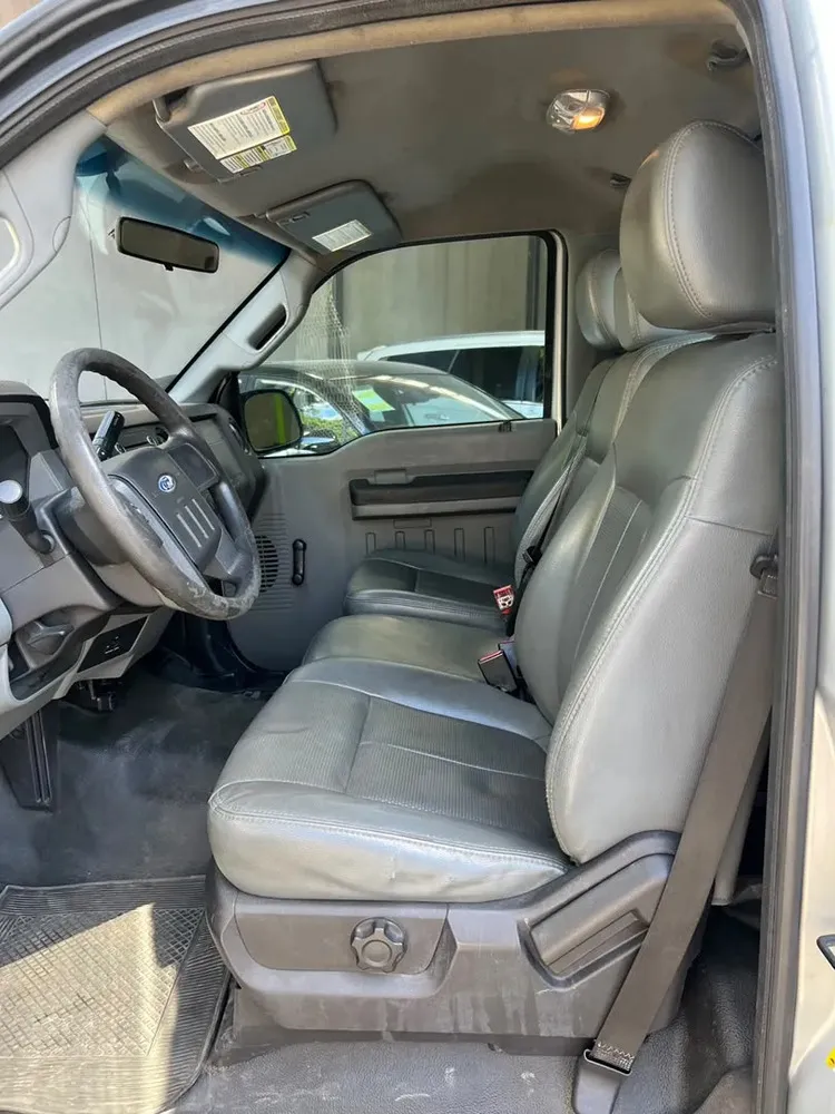 Vista 6 del vehículo: Super Duty
