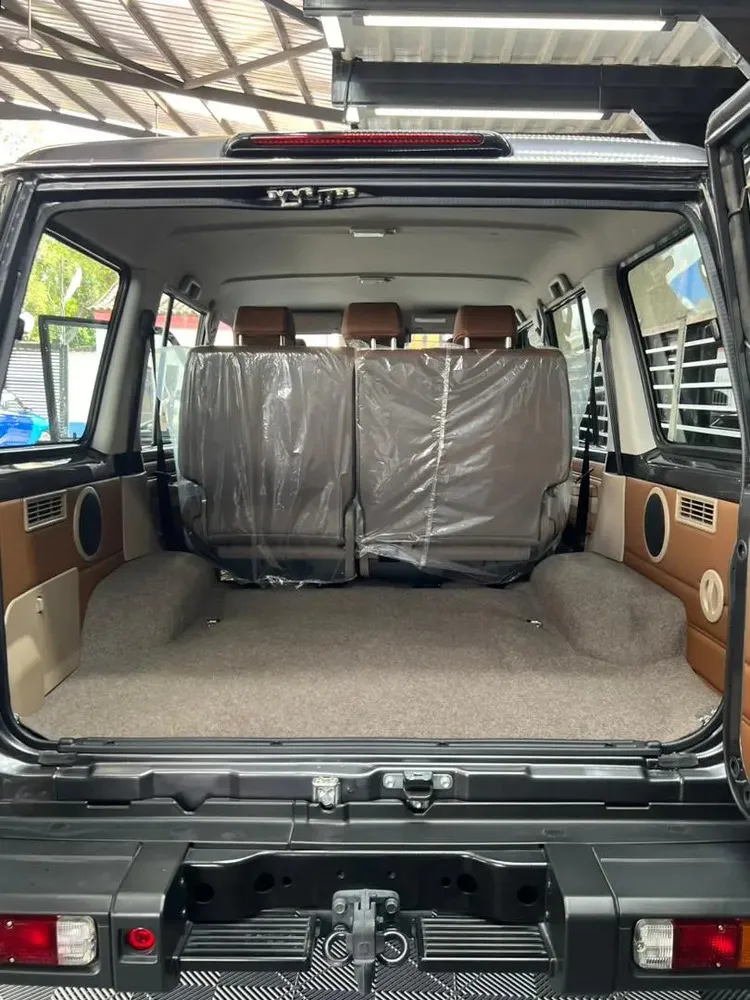 Vista 6 del vehículo: Toyota Land Cruiser