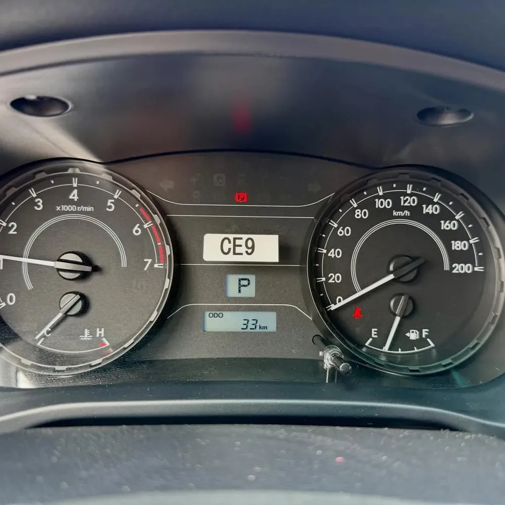 Vista 8 del vehículo: Toyota Hilux