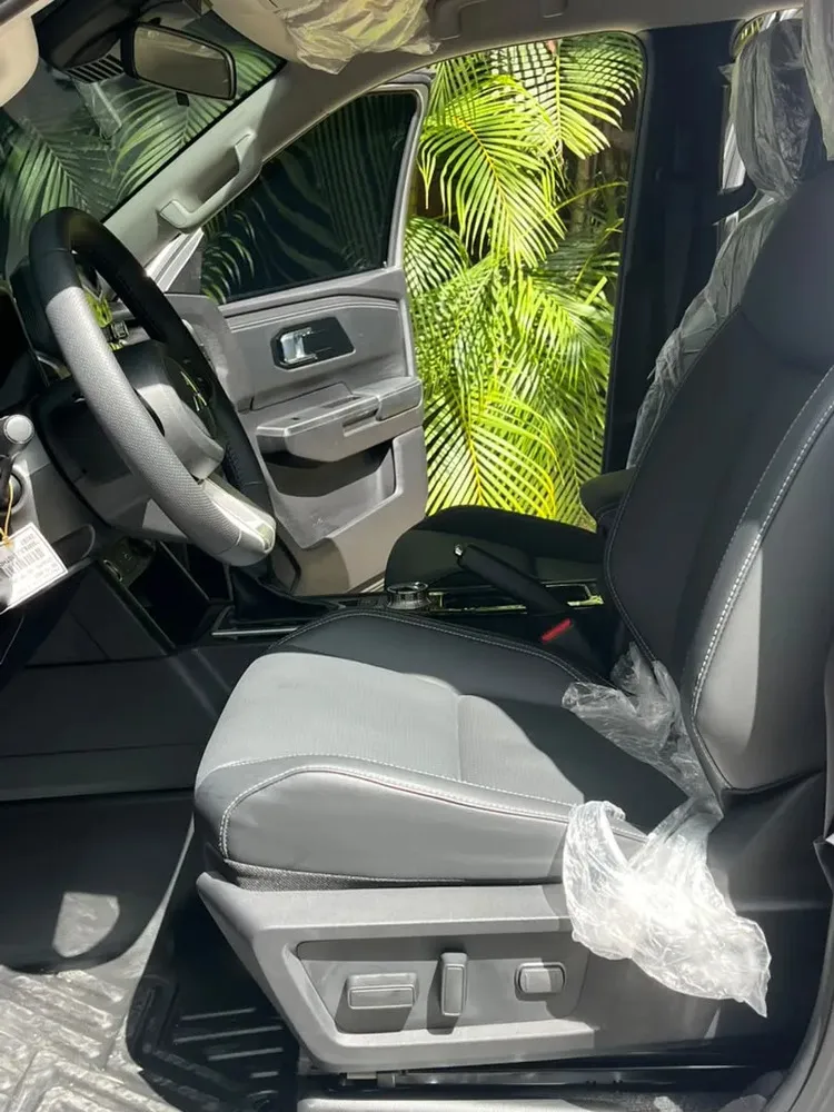 Vista 10 del vehículo: Mitsubishi L200