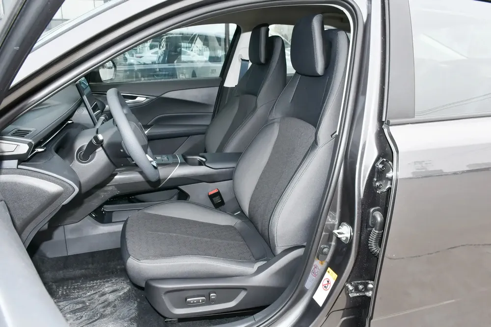 Vista 10 del vehículo: Changan Eado Plus