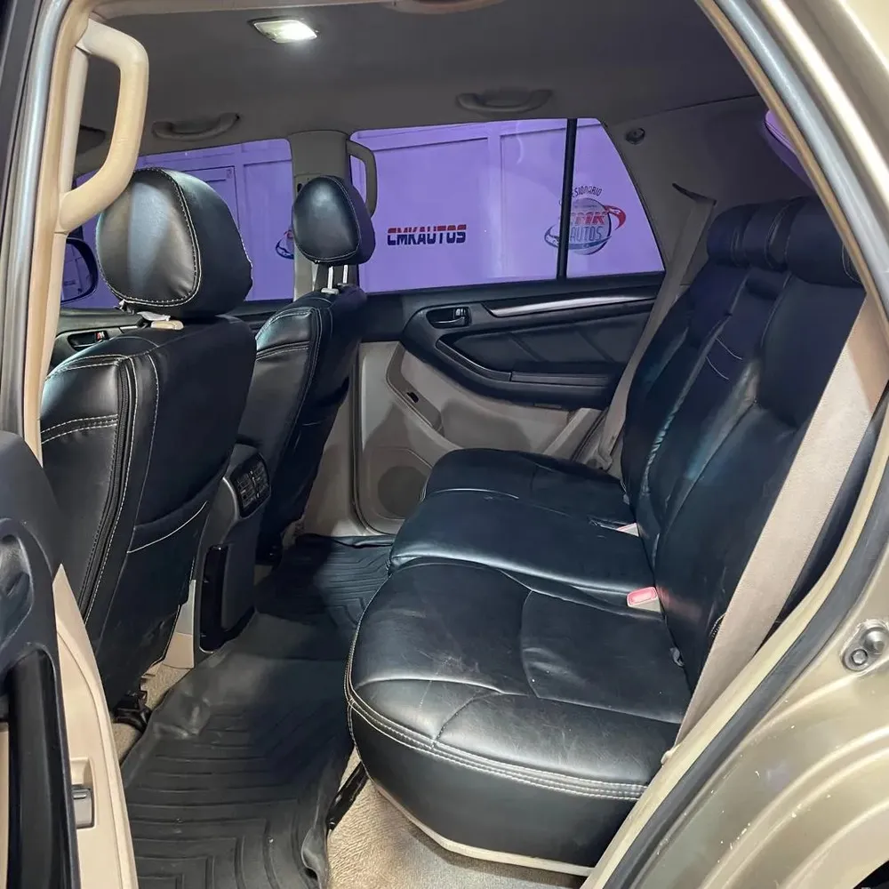 Vista 4 del vehículo: Toyota 4Runner