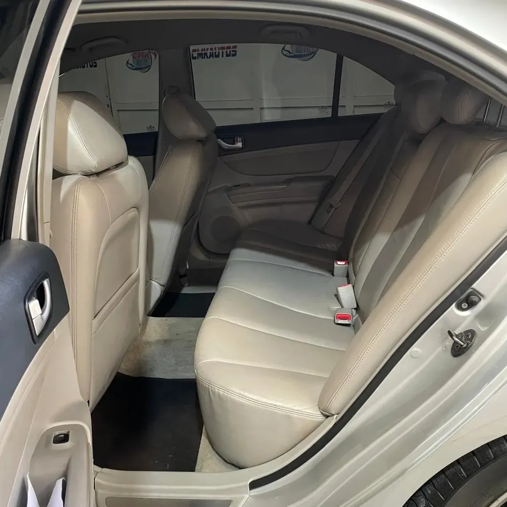 Vista 6 del vehículo: Hyundai Sonata