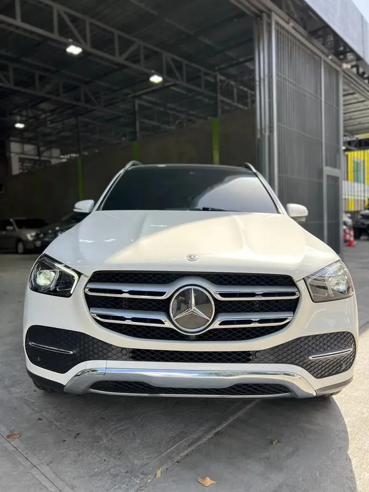 Vista 2 del vehículo: Mercedes Benz