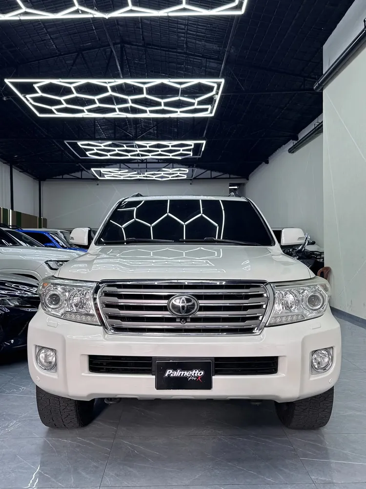 Vista 13 del vehículo: Toyota Lc200