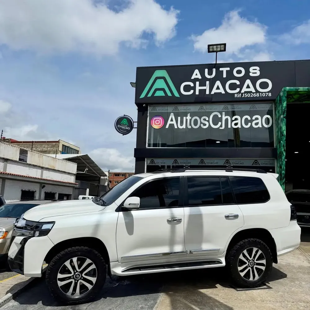 Vista 3 del vehículo: Toyota Land
