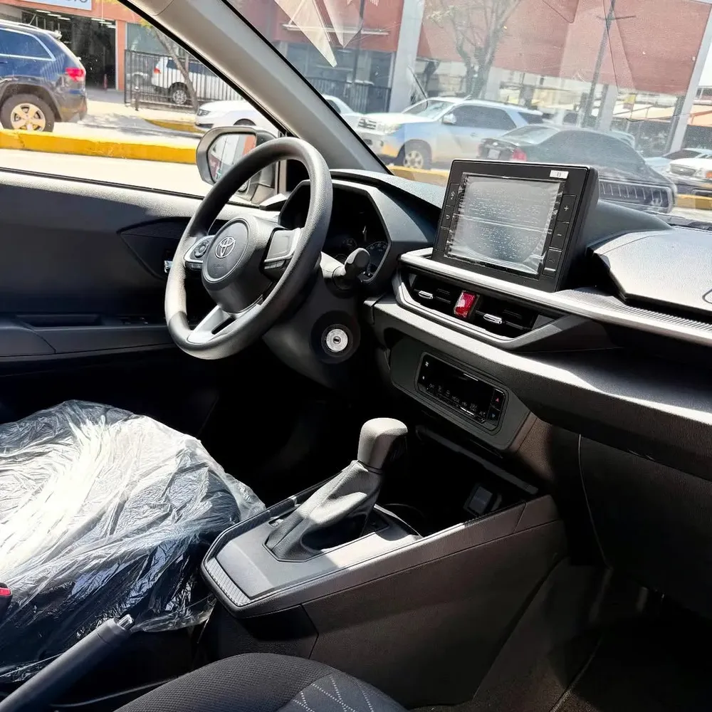 Vista 7 del vehículo: Toyota Agya