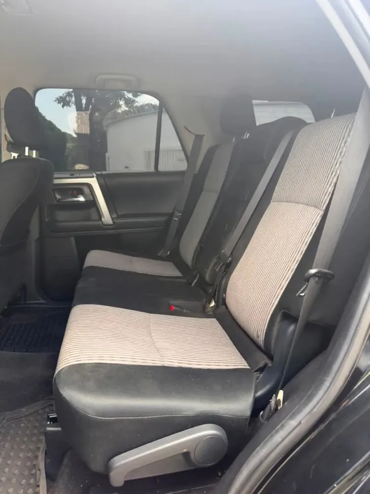 Vista 9 del vehículo: Toyota 4Runner