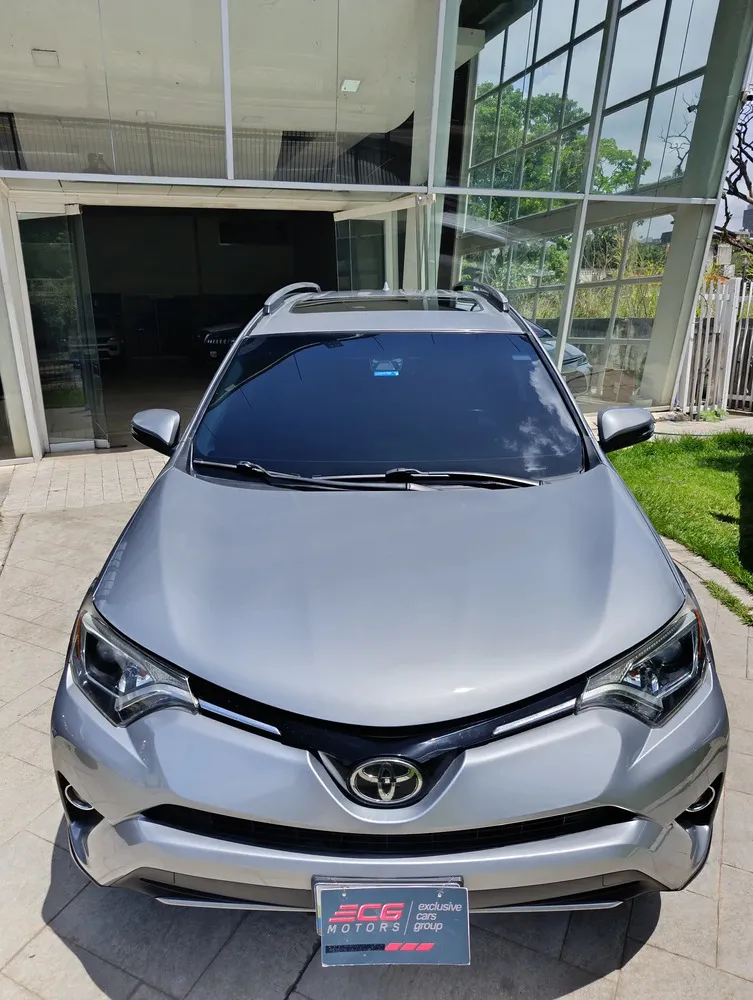 Vista 2 del vehículo: Toyota RAV4