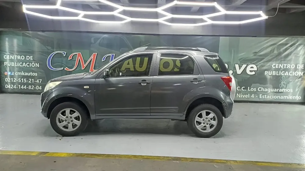 Vista 10 del vehículo: Daihatsu Terios