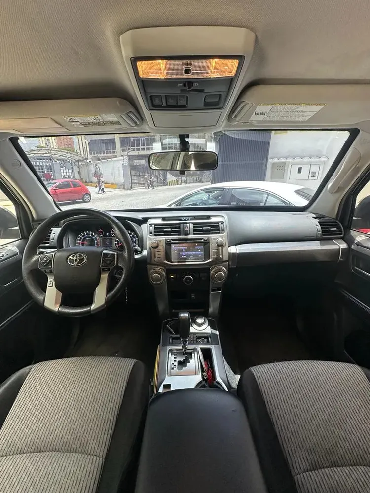 Vista 3 del vehículo: Toyota 4Runner