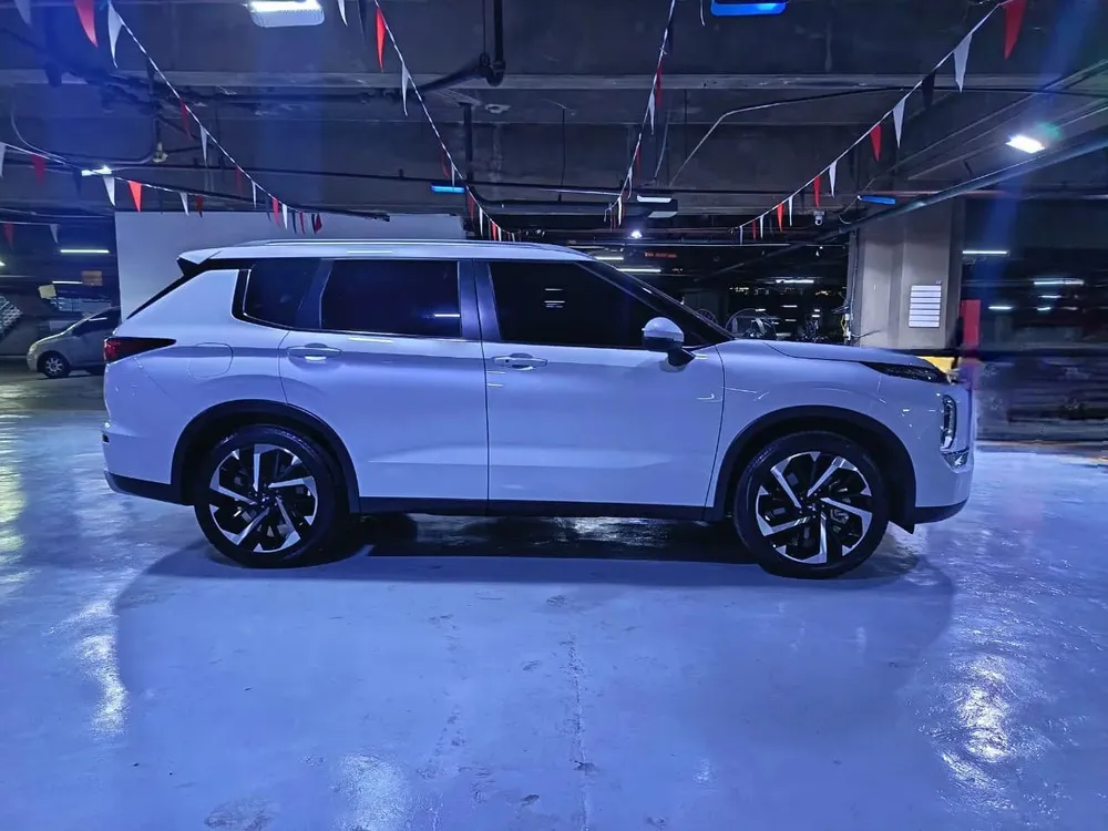 Vista 4 del vehículo: Mitsubishi Outlander
