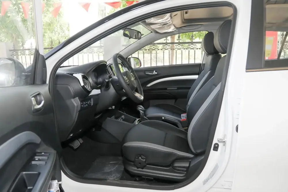 Vista 6 del vehículo: Kia KX1