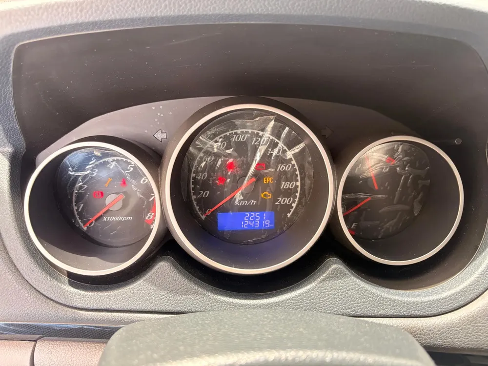 Vista 7 del vehículo: Chery Tiuna X5