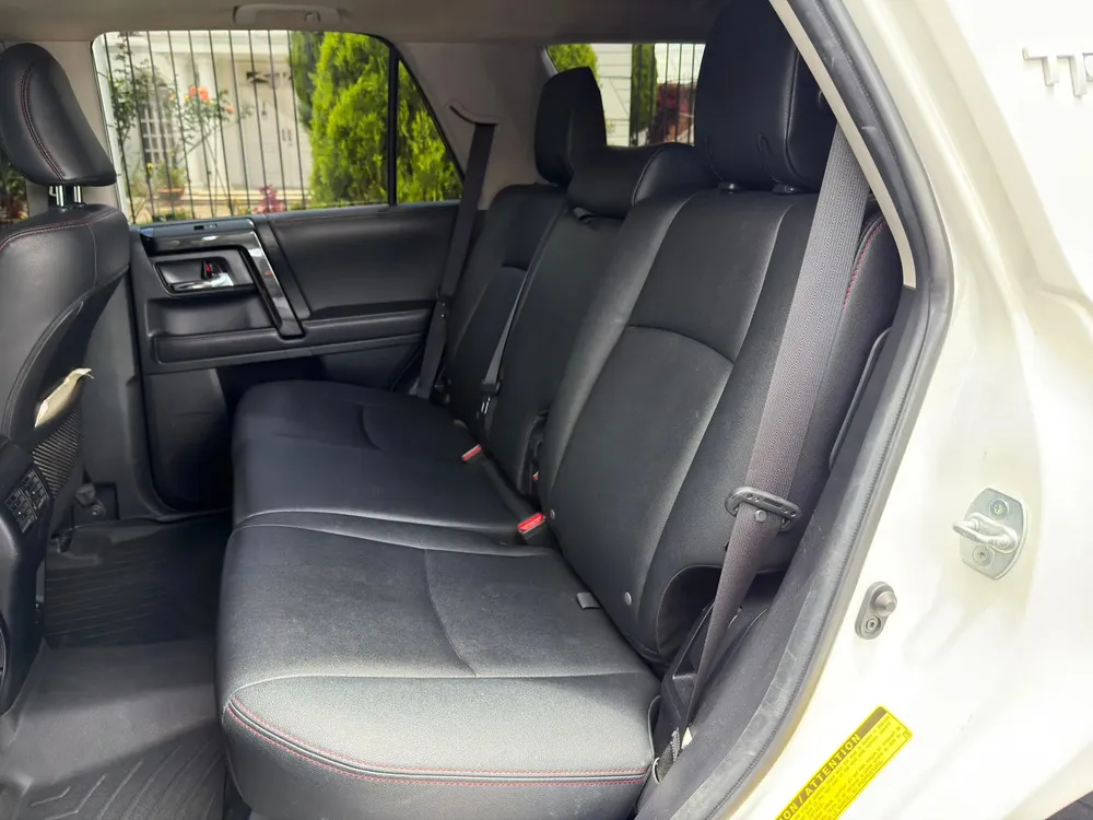 Vista 8 del vehículo: Toyota 4runner