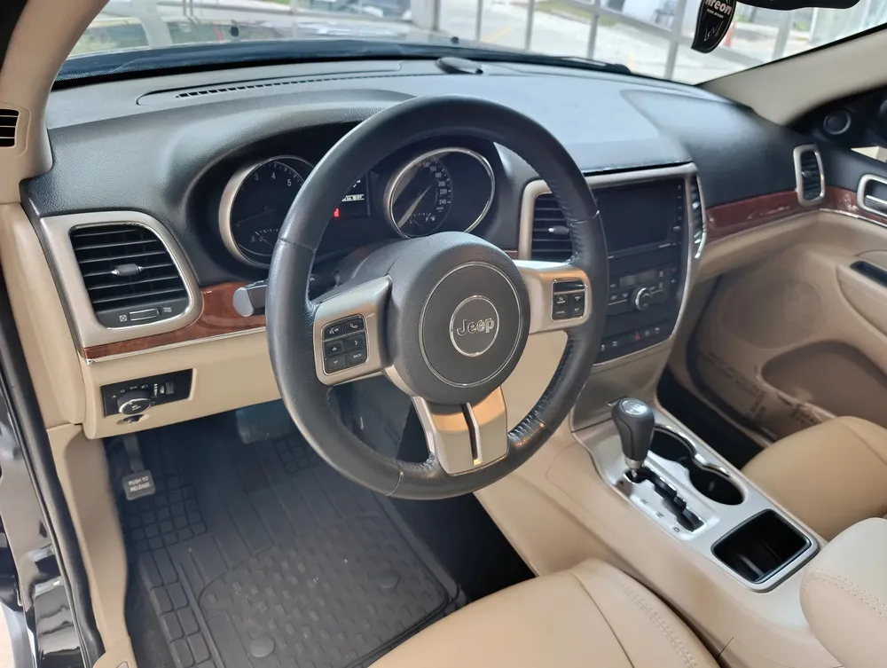 Vista 10 del vehículo: Jeep Grand