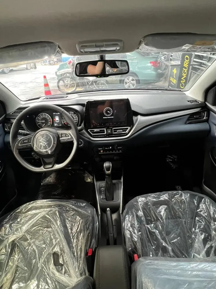 Vista 4 del vehículo: Suzuki Baleno