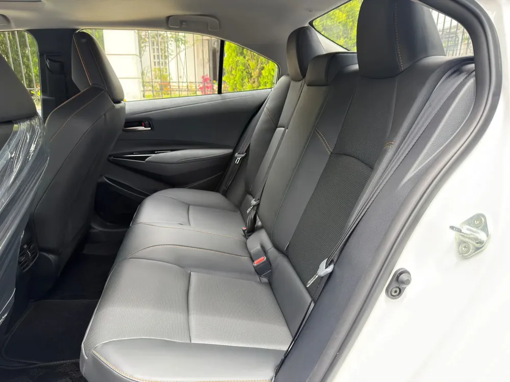 Vista 7 del vehículo: Toyota Corolla