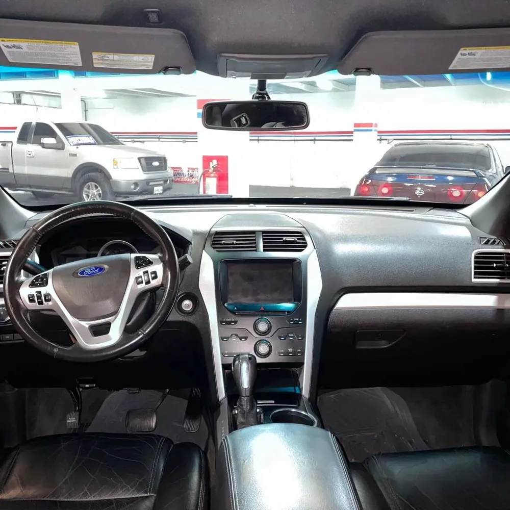 Vista 8 del vehículo: Ford Explorer