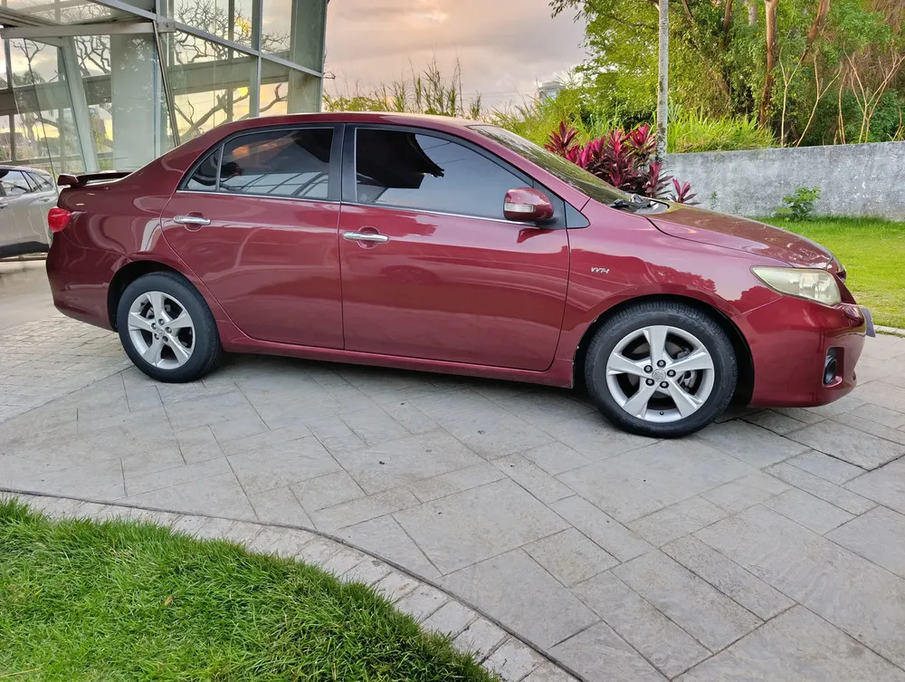 Vista 7 del vehículo: Toyota Corolla