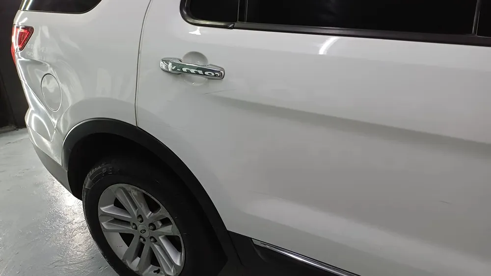 Vista 10 del vehículo: Ford Explorer