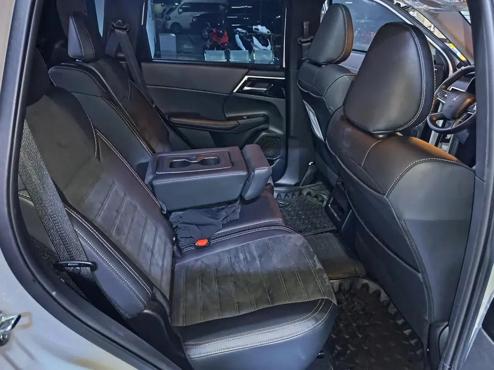 Vista 7 del vehículo: Mitsubishi Outlander