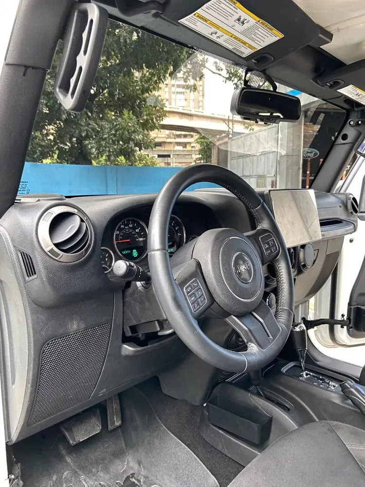 Vista 9 del vehículo: Jeep Rubicon