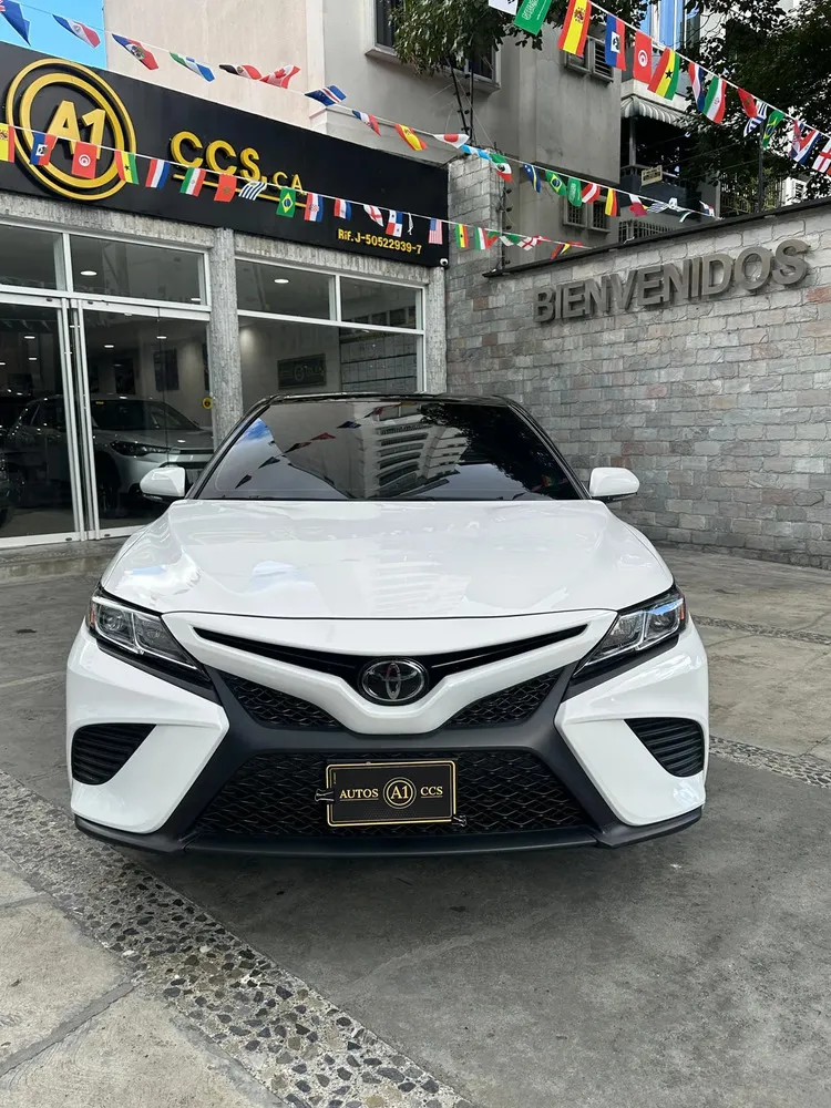 Vista 10 del vehículo: Toyota Camry