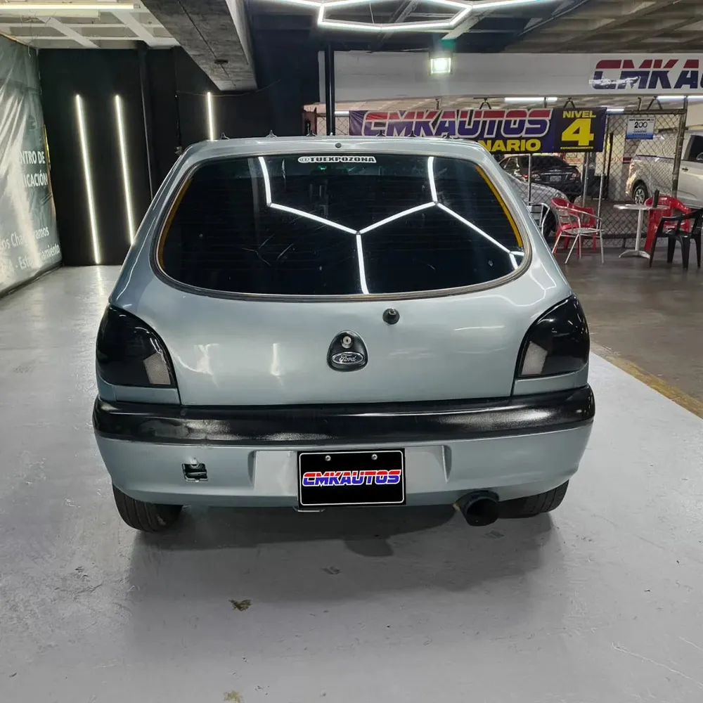 Vista 4 del vehículo: Ford Fiesta
