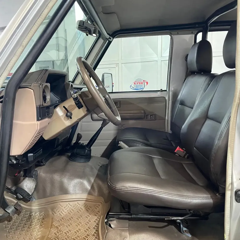 Vista 6 del vehículo: Toyota Machito
