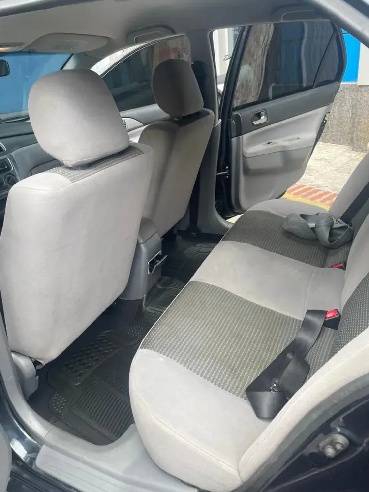 Vista 5 del vehículo: Mitsubishi Lancer