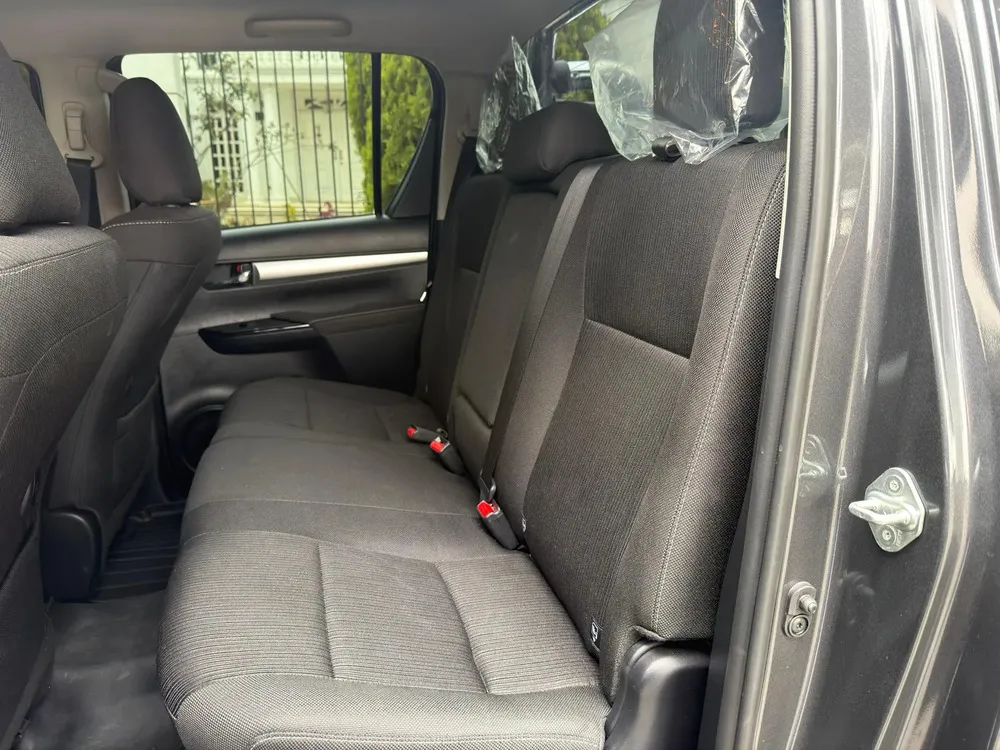 Vista 8 del vehículo: Toyota Hilux