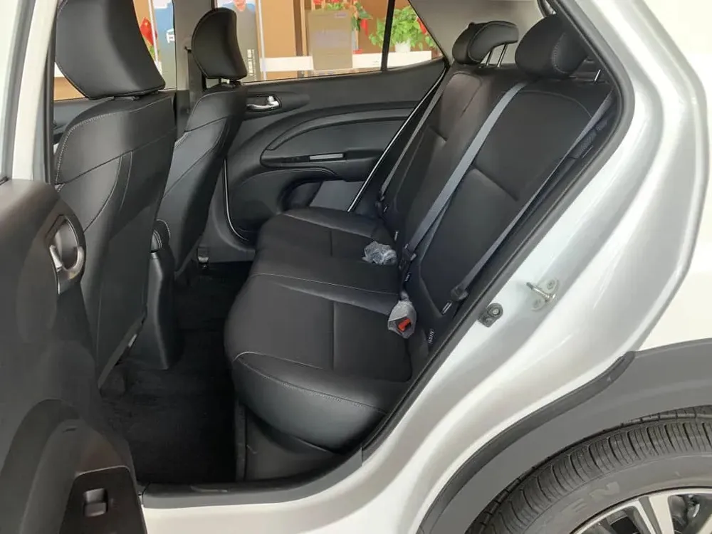 Vista 6 del vehículo: Kia KX1