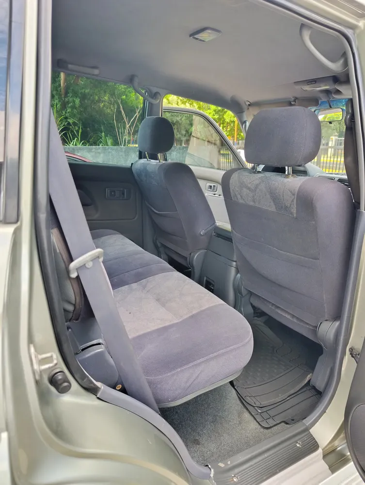 Vista 13 del vehículo: Toyota Prado