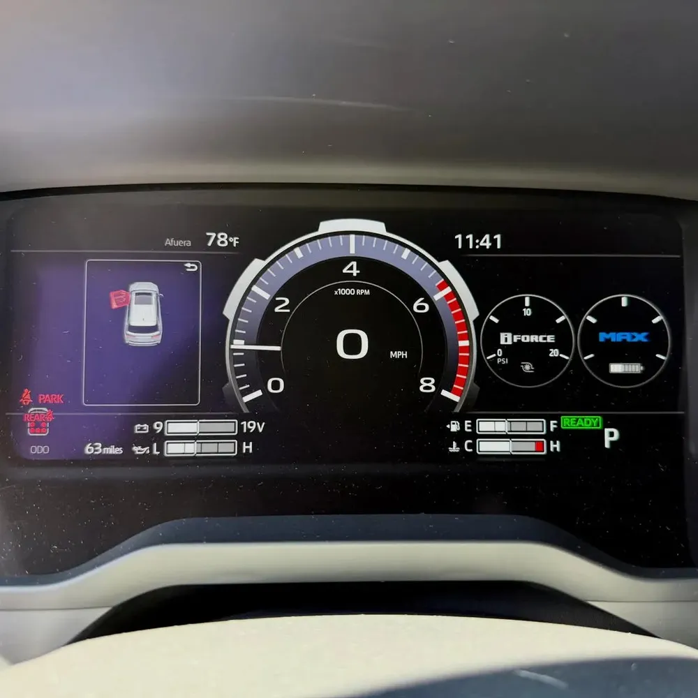 Vista 9 del vehículo: Toyota Sequoia