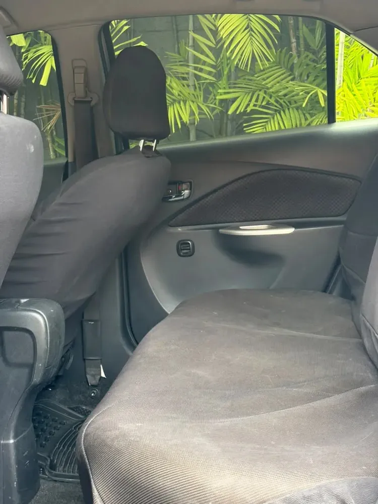 Vista 8 del vehículo: Toyota Yaris