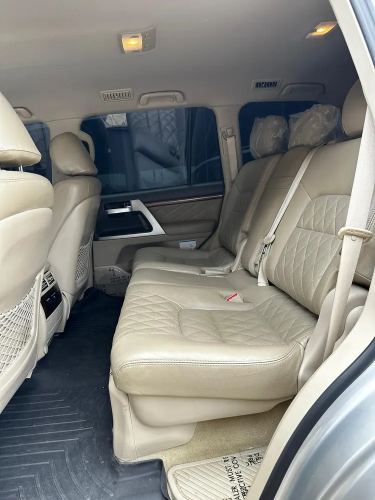 Vista 4 del vehículo: Toyota Roraima