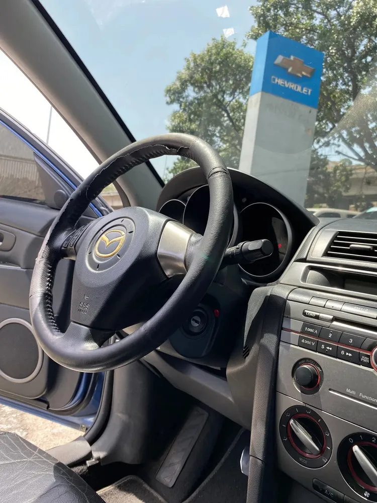 Vista 17 del vehículo: Mazda Mazda 3