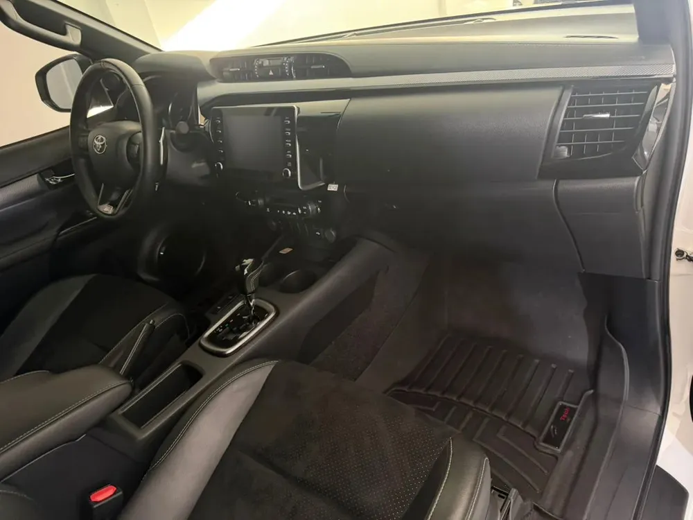 Vista 5 del vehículo: Hilux Gr