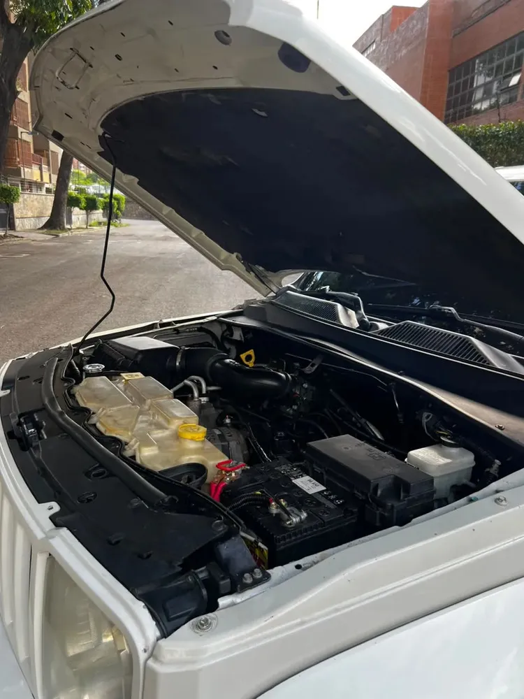 Vista 8 del vehículo: Jeep Cherokee