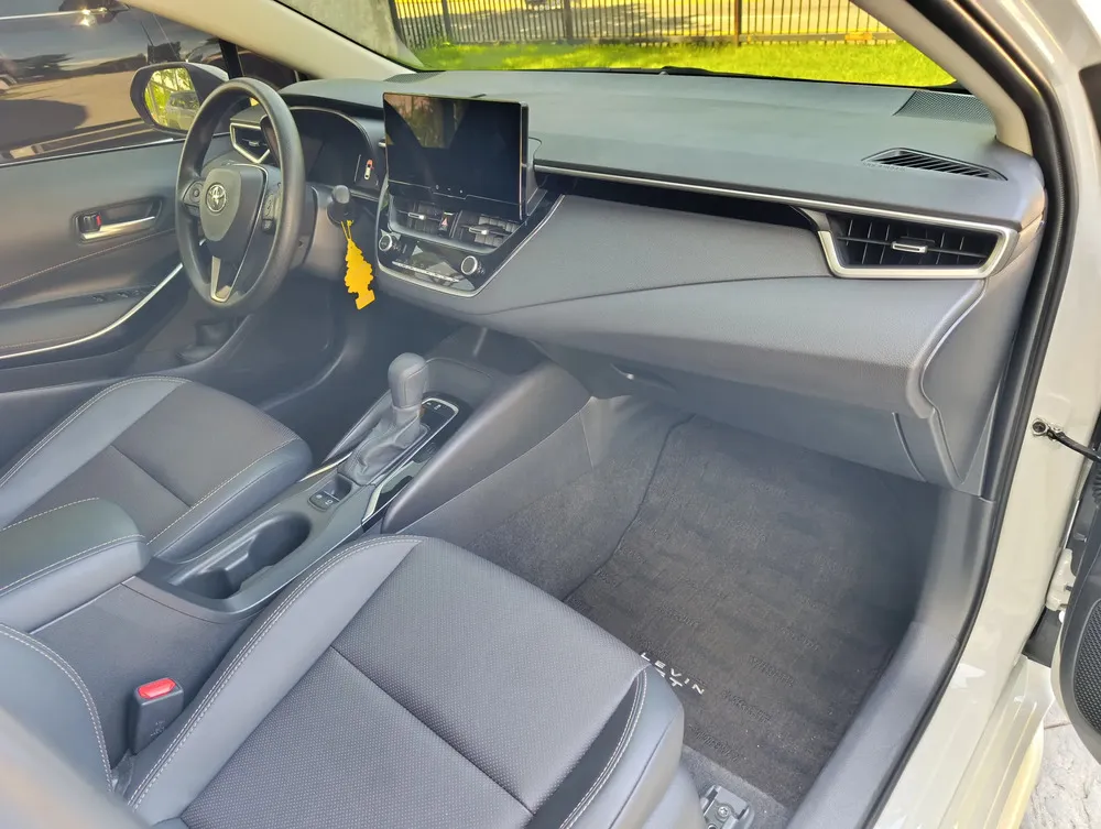 Vista 13 del vehículo: Toyota Corolla