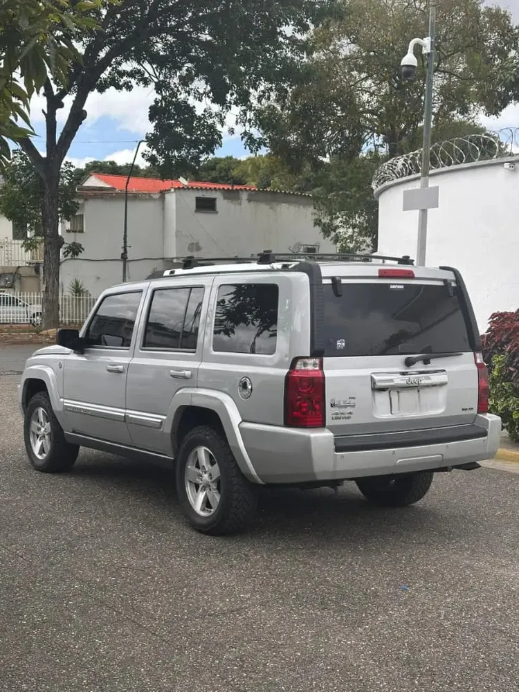 Vista 5 del vehículo: Jeep Commander