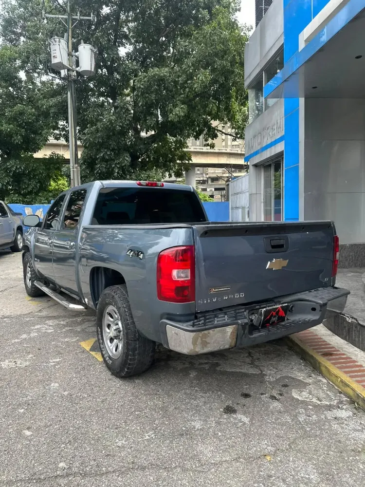 Vista 3 del vehículo: Chevrolet Silverado