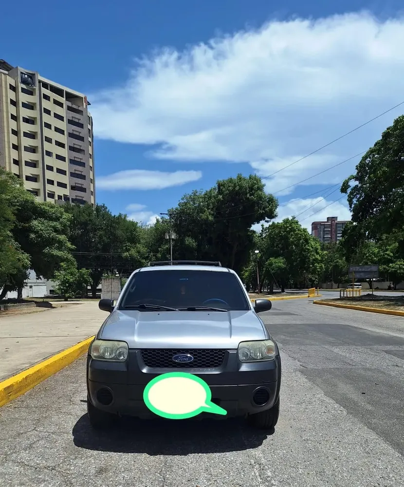 Vista 4 del vehículo: Ford Escape
