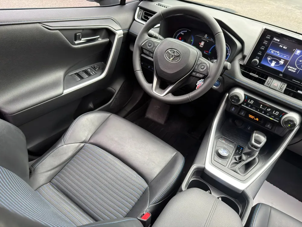 Vista 9 del vehículo: Toyota Rav4
