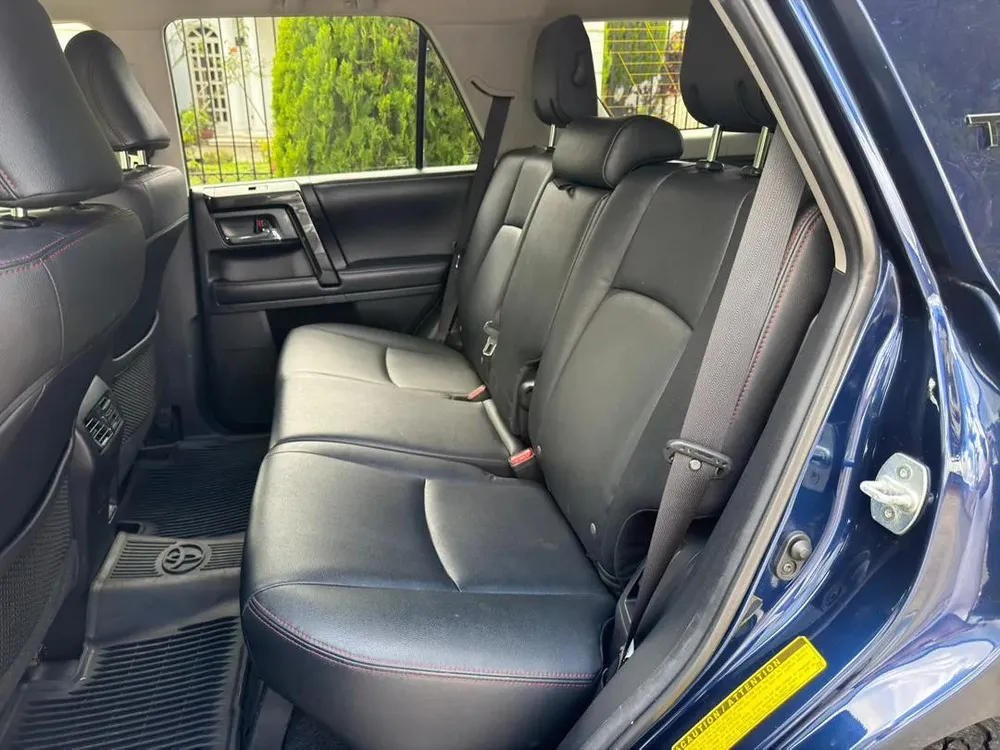 Vista 7 del vehículo: Toyota 4runner