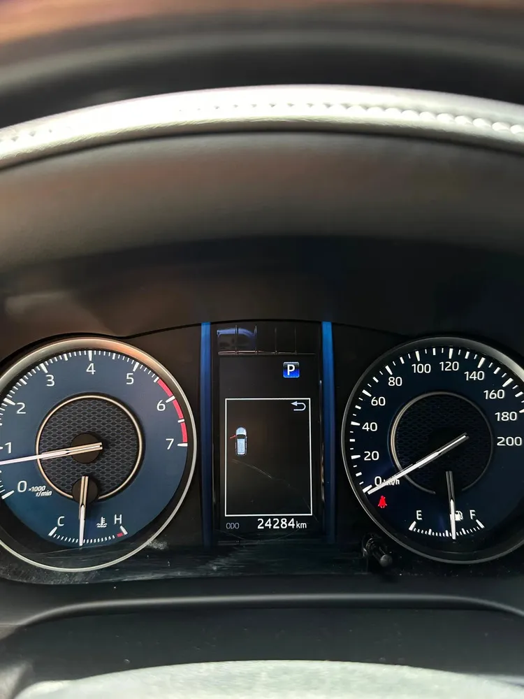 Vista 2 del vehículo: Toyota Fortuner